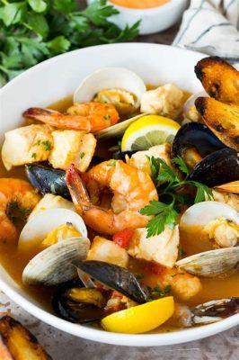  Bouillabaisse - Eine köstliche Symphonie aus Meeresfrüchten und würzigem Sud!